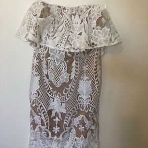 White strapless dress